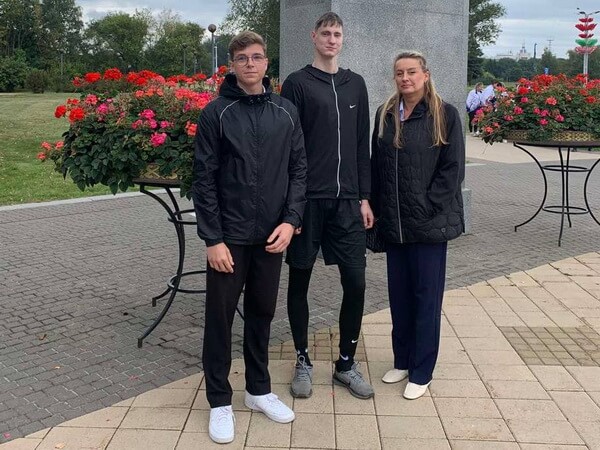 Молодежный забег «Дорогами памяти в Центральном»