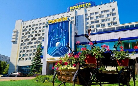 Профессиональная фотосъемка в гостинице «Планета»