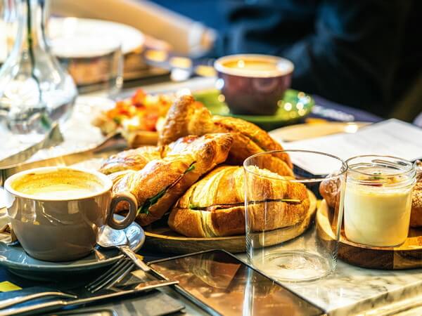 Временное изменение формата завтраков.