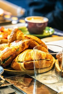 Уважаемые Гости!