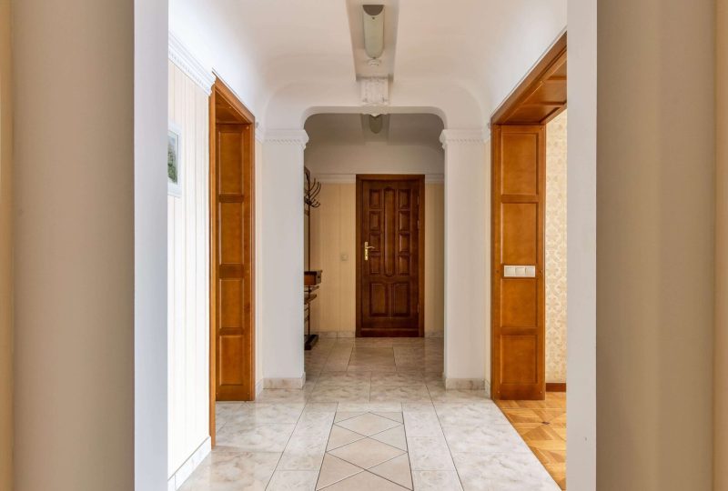 V.I.P. 5 комнатный, 2 местный